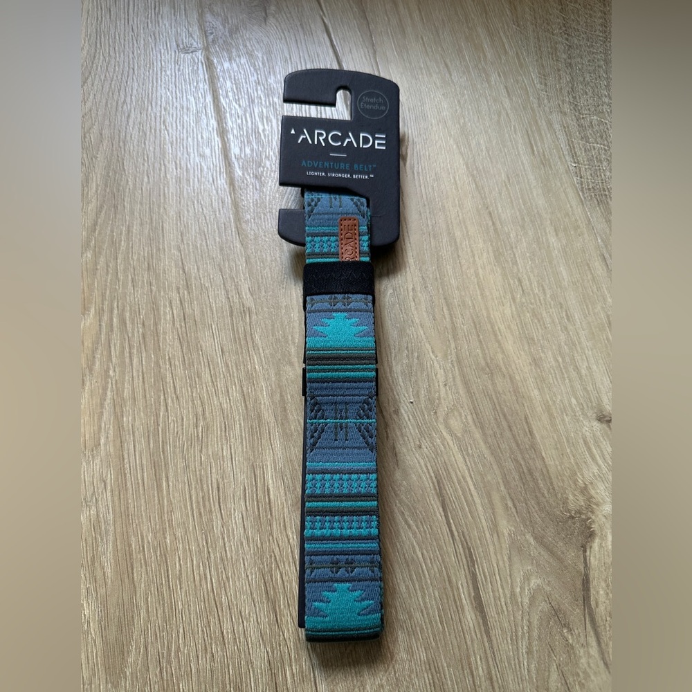 Arcade Belt NEW blue green stretch belt